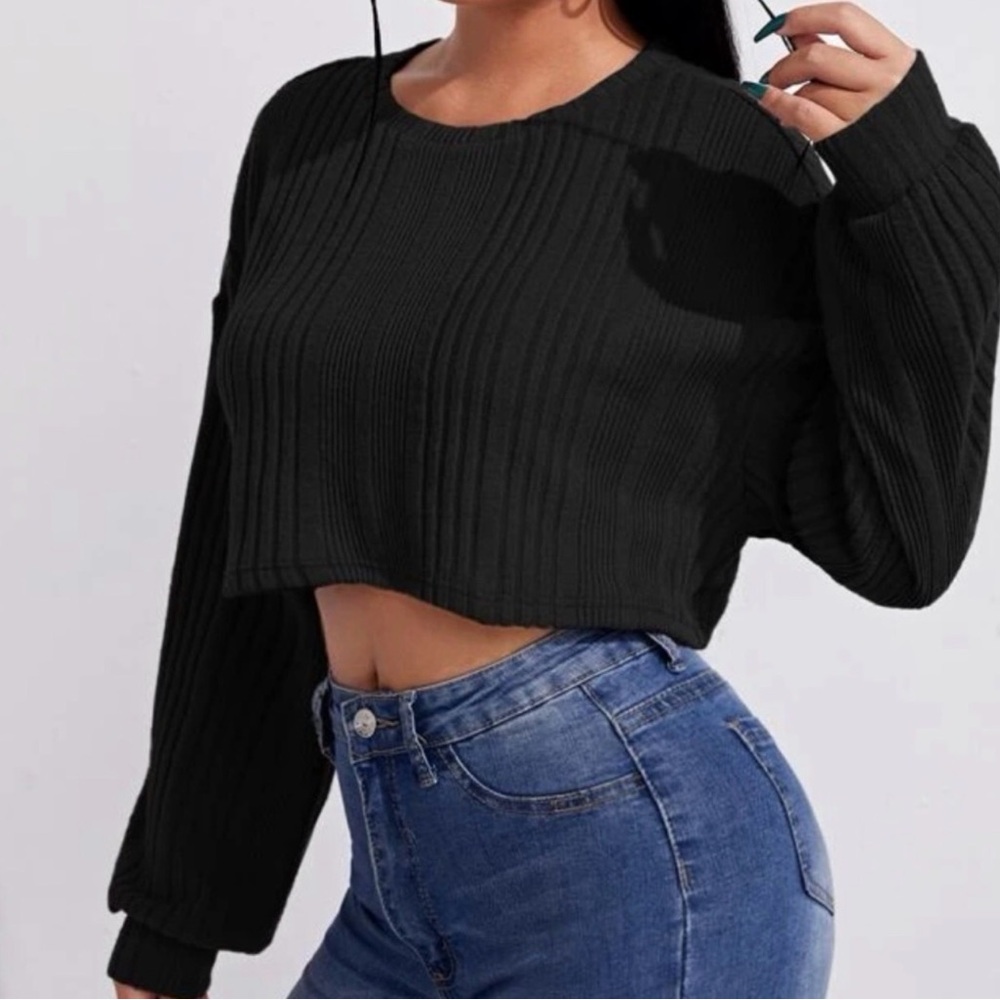 Black Ribbed Knit Crop Sweater - Picture 2 of 6